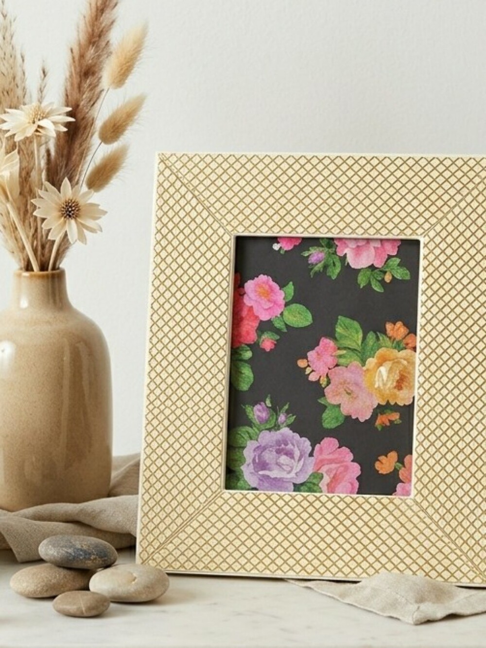 Cynthia Rowley Glamorous Cream Gold Textured Picture Frame 5x7 Boho Chic